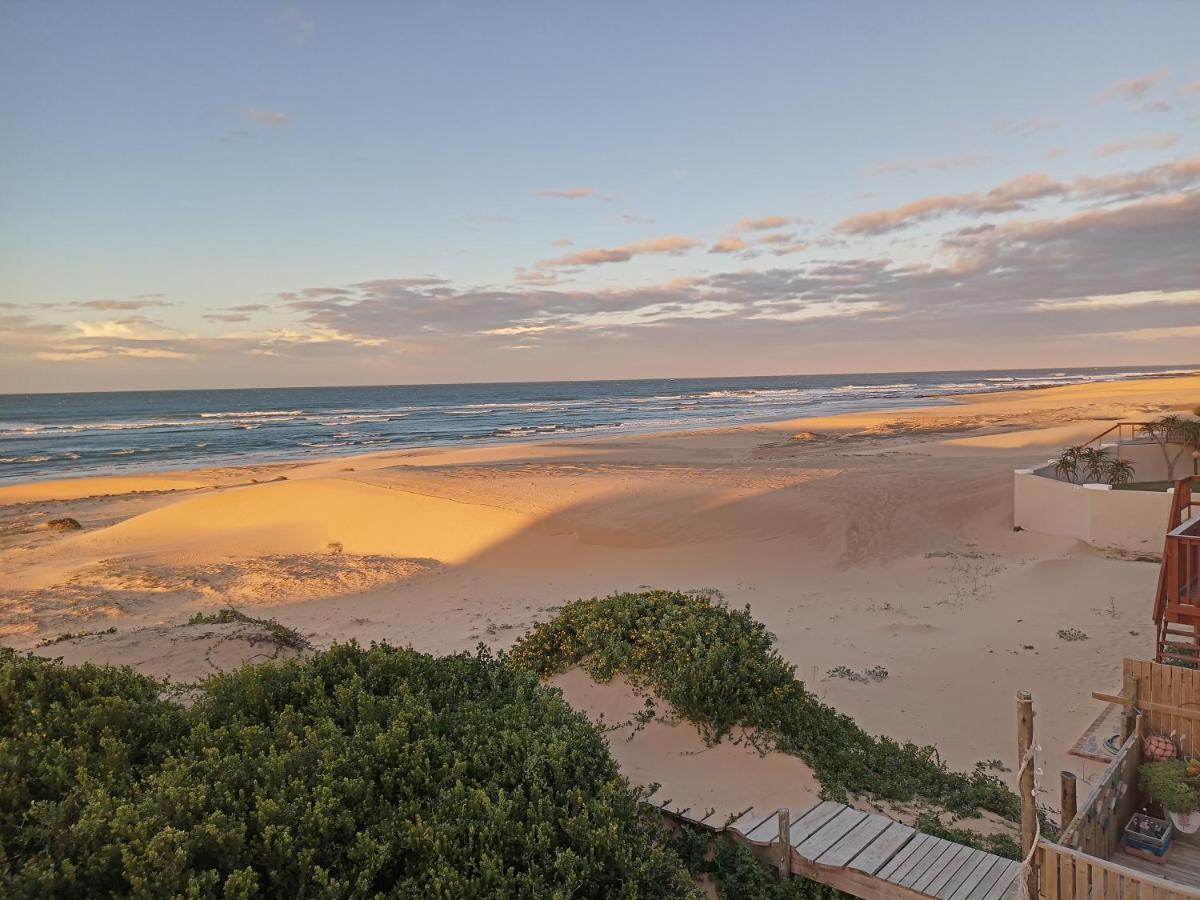 Beached House On Golden Sanddunes Cannon Rocks エクステリア 写真